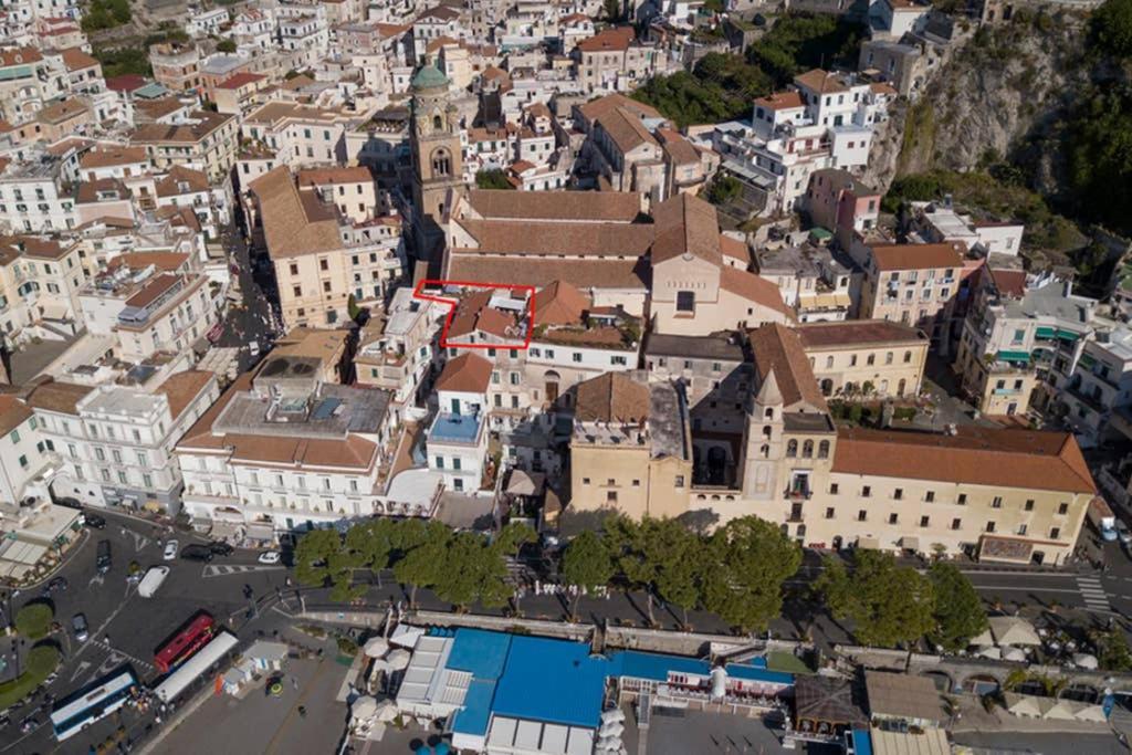 Mamma Rosanna - Apartment In Amalfi With Terrace Eksteriør bilde
