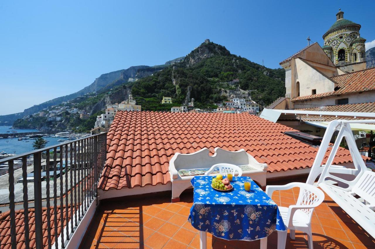 Mamma Rosanna - Apartment In Amalfi With Terrace Eksteriør bilde