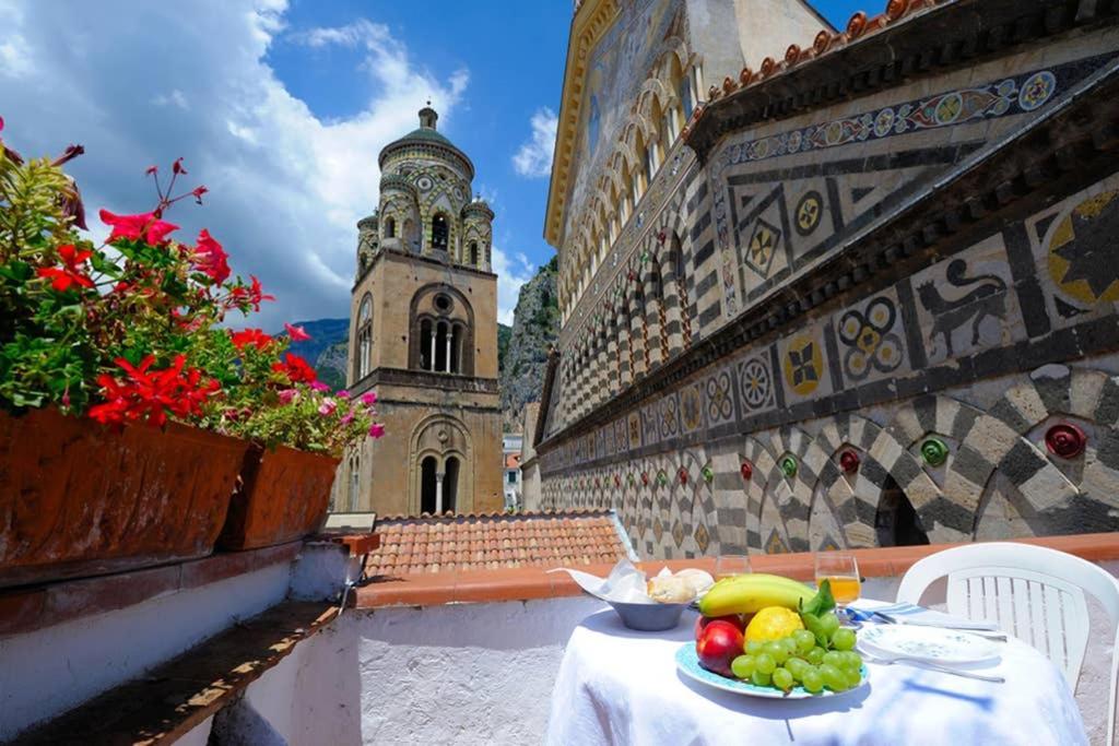 Mamma Rosanna - Apartment In Amalfi With Terrace Eksteriør bilde