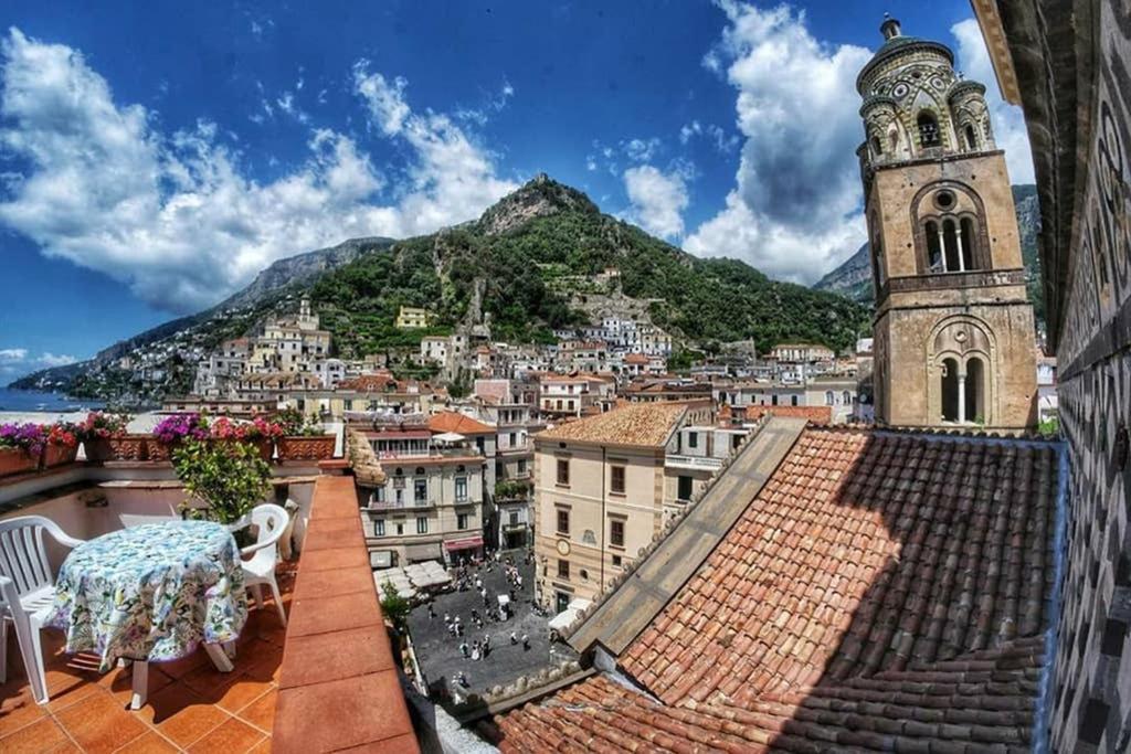 Mamma Rosanna - Apartment In Amalfi With Terrace Eksteriør bilde